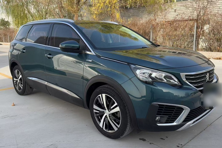 标致5008 2017款 350THP 7座精英版车身外观6006