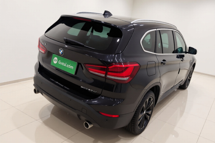 宝马X1 2020款 sDrive20Li 时尚型车身外观7