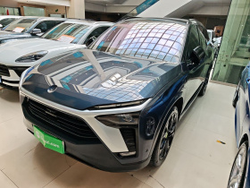 蔚来ES8 2020款 580KM 签名版 六座版