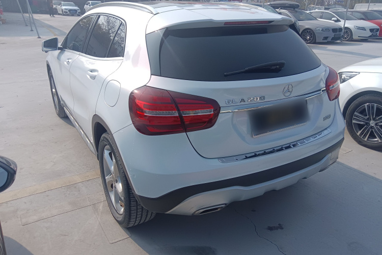 奔驰GLA 2018款 GLA 200 动感型车身外观6003