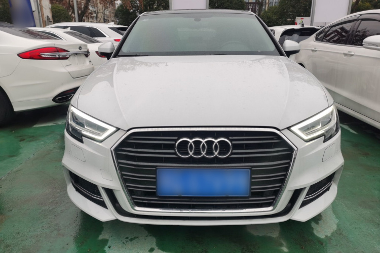奥迪A3 2019款 Sportback 35 TFSI 时尚型 国V车身外观2