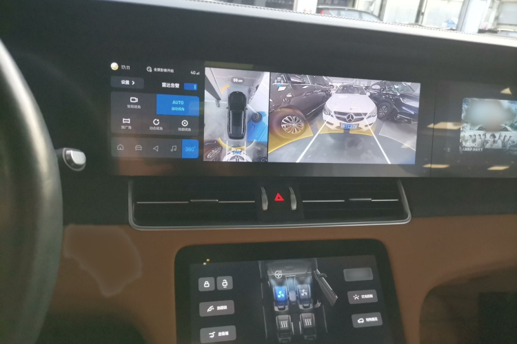 理想汽车 理想ONE 2021款 增程6座版局部细节16