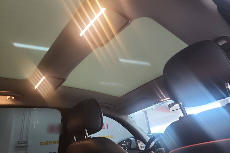 奔驰C级 2021款 C 260 L中控内饰7011