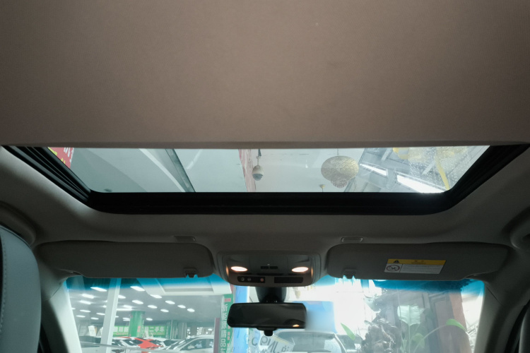 凯迪拉克ATS-L 2017款 28T 时尚型中控内饰22