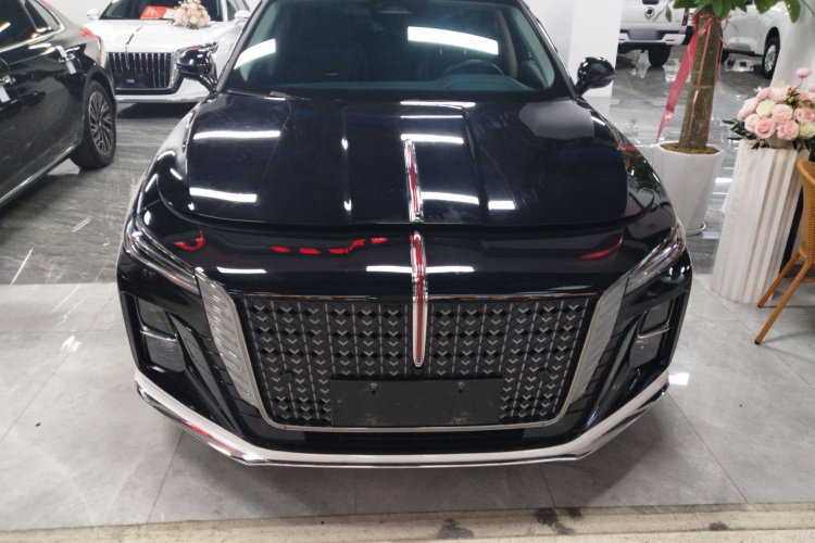 红旗H5 2023款 1.5T HEV智联旗畅版车身外观2