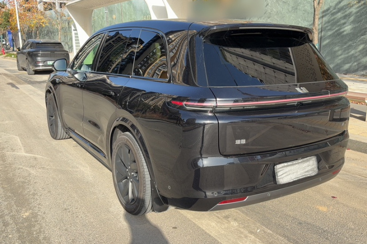 理想汽车 理想L8 2023款 Pro车身外观6002