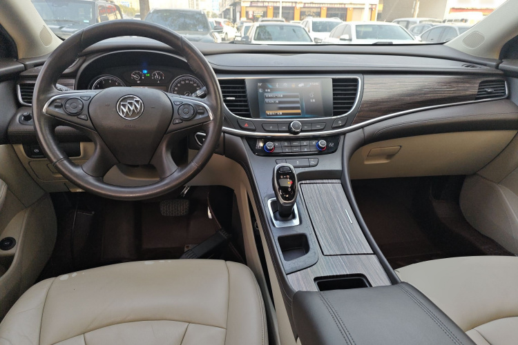 别克 君越 2016款 20T 领先型中控内饰12