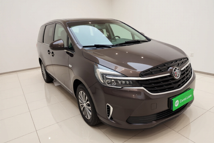 别克GL8 2021款 陆上公务舱 652T 豪华型车身外观3