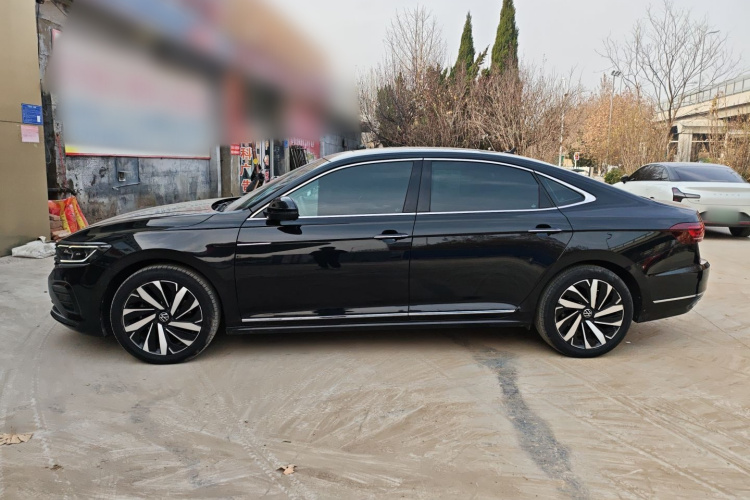 大众 帕萨特 2024款 380TSI 豪华版车身外观6003