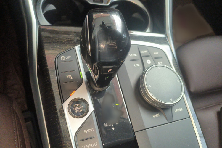 宝马3系 2021款 改款 325Li M运动套装局部细节18