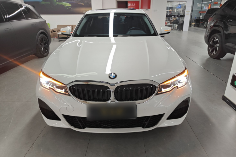 宝马3系 2021款 改款 325Li M运动套装车身外观6001