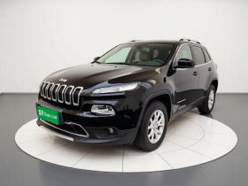 Jeep 自由光 2016款 2.4L 专业智能版