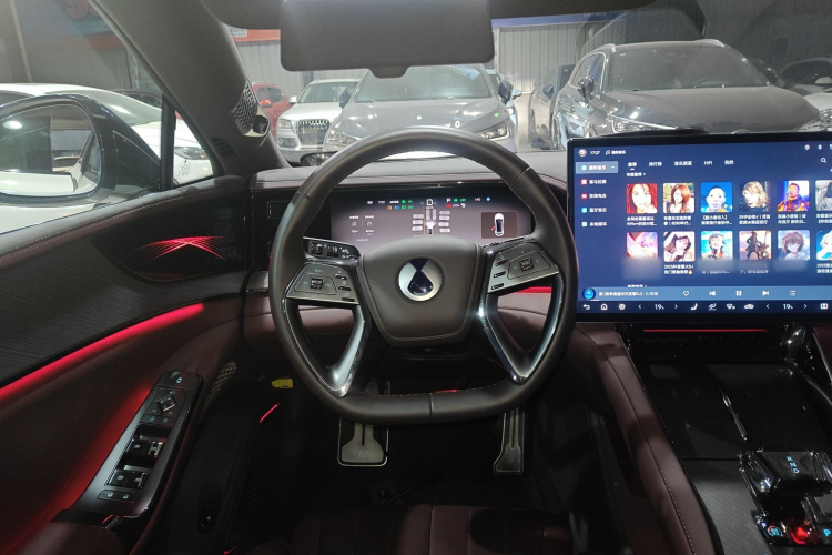 腾势Z9GT 2024款 1100四驱Ultra版局部细节13