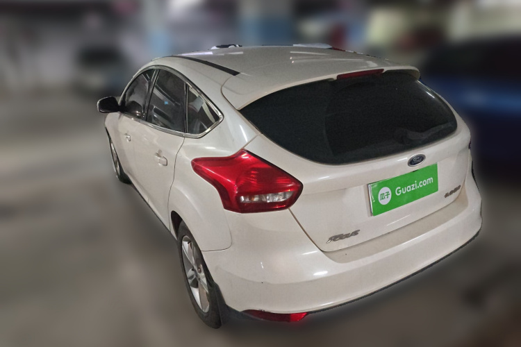 福特 福克斯 2017款 两厢 1.6L 自动舒适型智行版车身外观6003