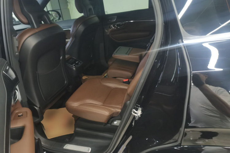 沃尔沃XC90 2021款 B6 智雅豪华版 7座中控内饰21