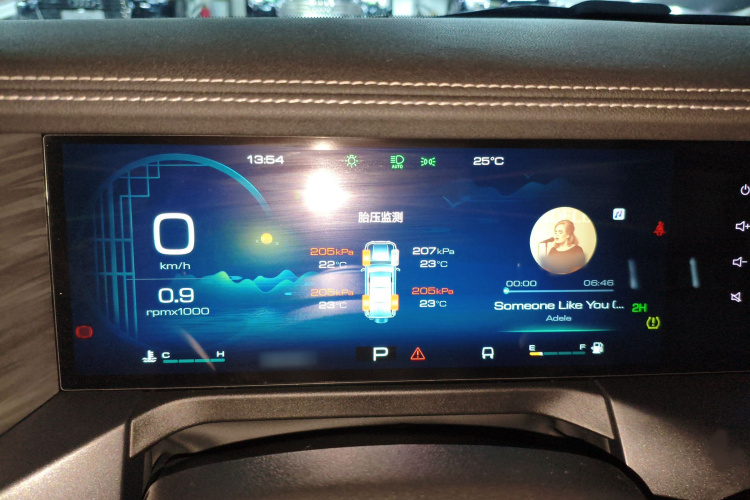 坦克300 2021款 越野版 2.0T 挑战者局部细节14