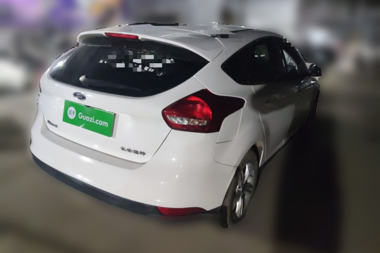 福特 福克斯 2018款 两厢经典 1.6L 自动舒适型智行版车身外观6005