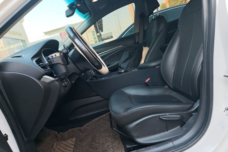 别克 英朗 2019款 18T 自动互联精英型 国VI中控内饰19