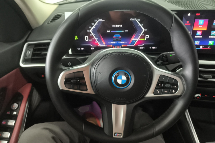 宝马i3 2022款 eDrive 35 L中控内饰13