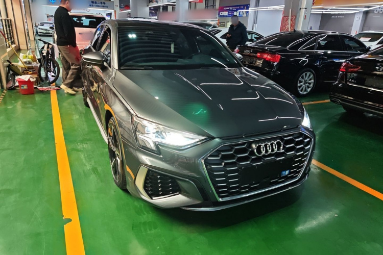 奥迪A3 2024款 Sportback 35 TFSI 时尚运动型车身外观6002