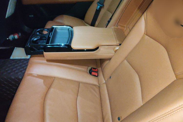 凯迪拉克CT6 2021款 28T 豪华型中控内饰7004