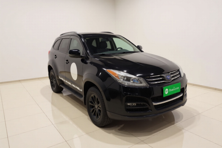 江铃 驭胜S350 2014款 2.4T 自动两驱柴油豪华天窗版5座车身外观3