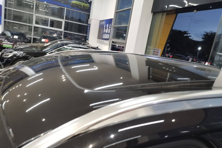 沃尔沃XC90 2020款 改款 T6 智逸豪华版 7座局部细节57