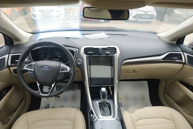 福特 蒙迪欧 2013款 2.0L GTDi200时尚型局部细节16