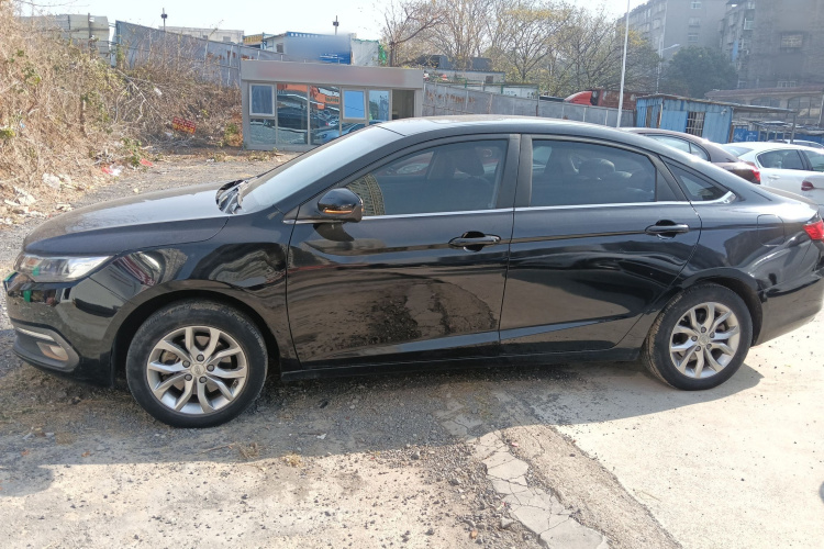 吉利汽车 帝豪GL 2017款 1.8L DCT精英型车身外观4