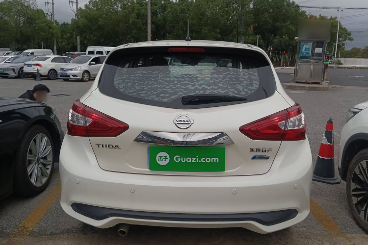日产 骐达TIIDA 2019款 1.6L CVT智尊版 国VI车身外观6