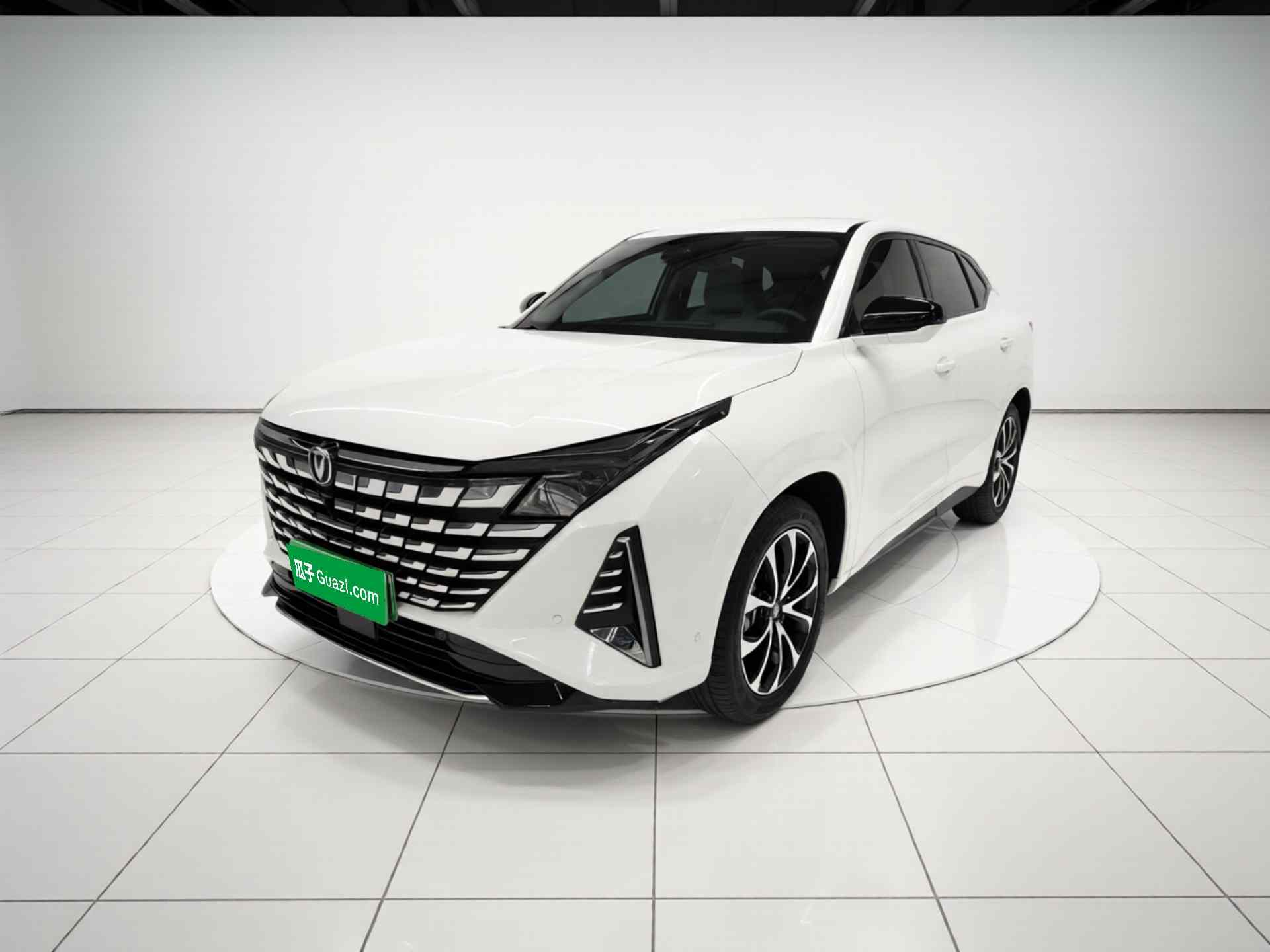 长安UNI-Z新能源 2024款 蓝鲸智电iDD 125km 卓越型(2)