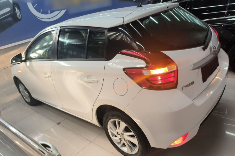 丰田 YARiS L 致炫 2016款 改款 1.5G CVT炫动版车身外观6003