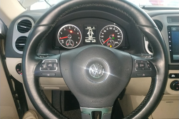 大众 途观 2013款 1.8TSI 自动两驱舒适版局部细节13