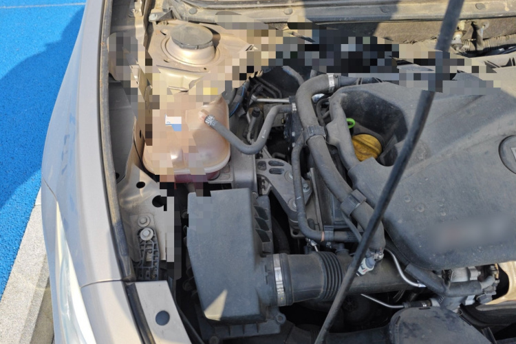 菲亚特 菲翔 2015款 1.4T 自动劲享版局部细节9006