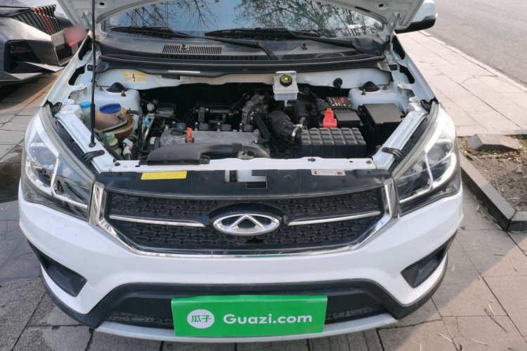 奇瑞 瑞虎3X 2018款 1.5L 手动舒适版机舱底盘24