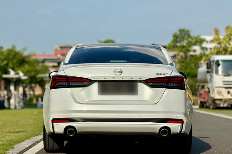 日产 天籁 2022款 2.0L XL-TLS 悦享版车身外观6008