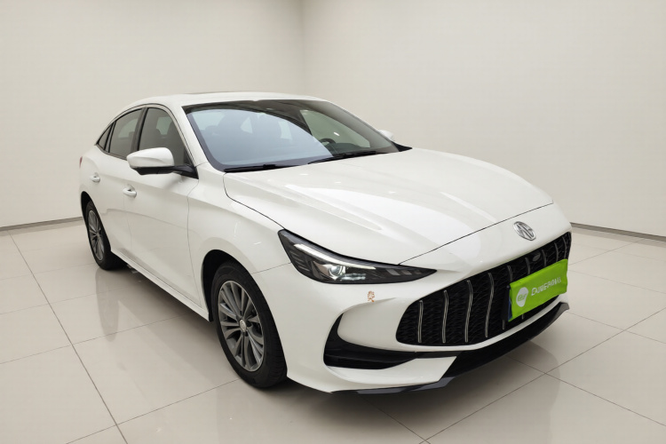 名爵 MG5 2025款 180DVVT 全球豪华版车身外观3