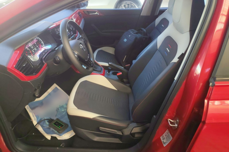 大众 Polo 2019款 Plus 1.5L 自动炫彩科技版局部细节19