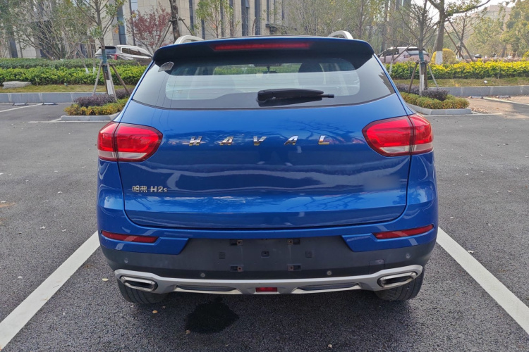 哈弗H2s 2017款 红标 1.5T 手动精英型车身外观6