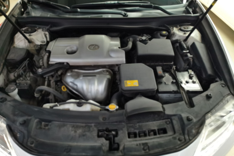 雷克萨斯ES 2014款 250 精英版机舱底盘24