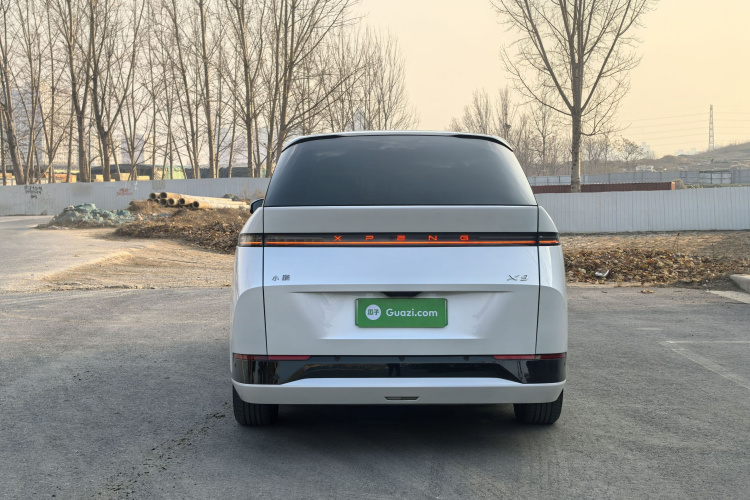 小鹏X9 2024款 702超长续航Pro车身外观6005