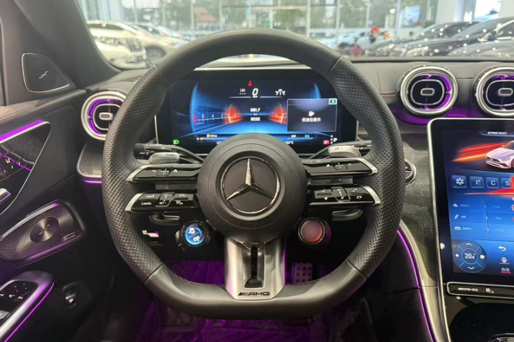 奔驰C级AMG 2024款 AMG C 43 4MATIC中控内饰7001