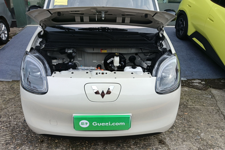 五菱汽车 宏光MINIEV 2025款 四门版 进阶款机舱底盘24