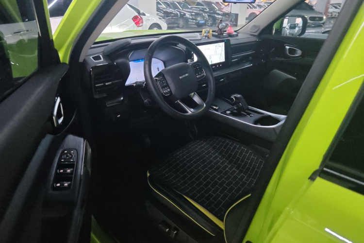 哈弗酷狗 2022款 1.5T DCT两驱潮动版中控内饰19