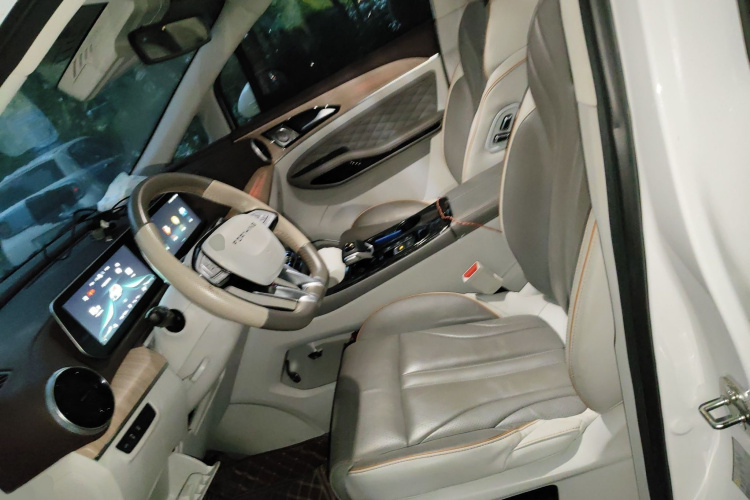 东风风行 风行游艇 2022款 1.5T DCT揽月版局部细节19