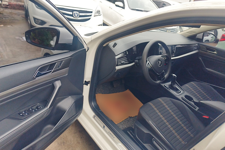 大众 朗逸 2019款 1.5L 自动视野版 国VI中控内饰20