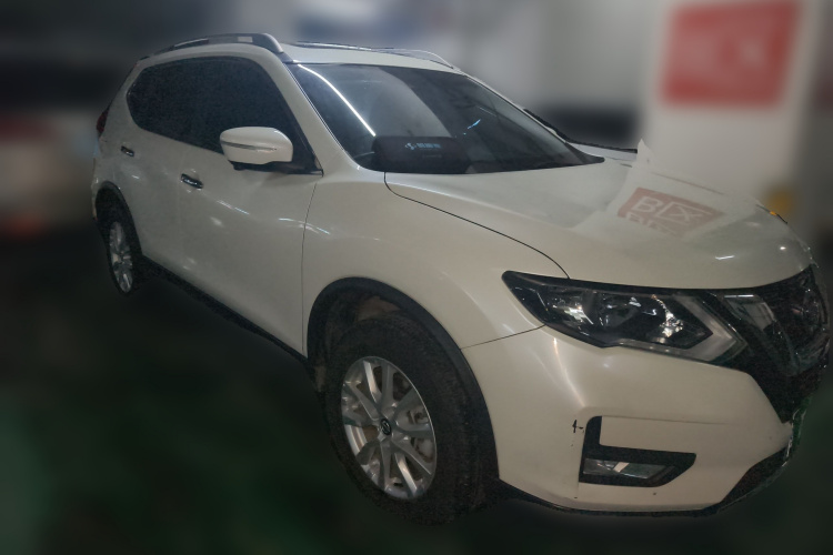 日产 奇骏 2019款 2.0L CVT智联舒适版 2WD车身外观3