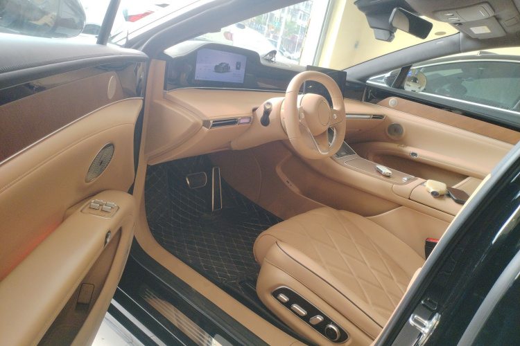 鸿蒙智行 享界S9 2024款 纯电 Ultra 四驱旗舰版中控内饰7003