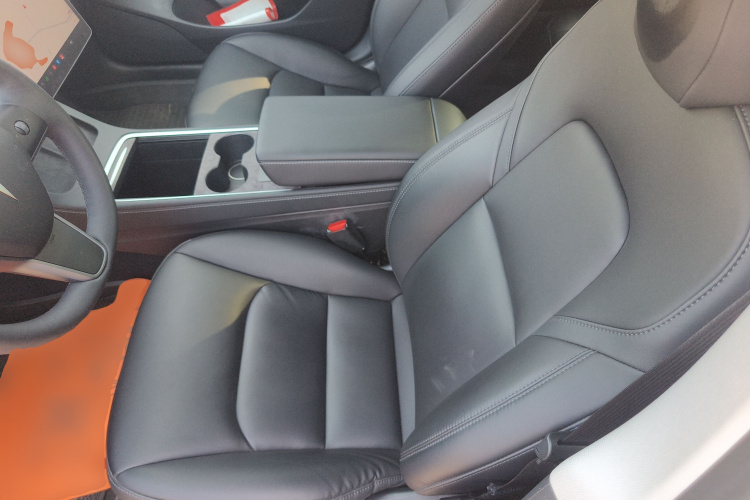 特斯拉 Model 3 2021款 标准续航后驱升级版 3D6局部细节19