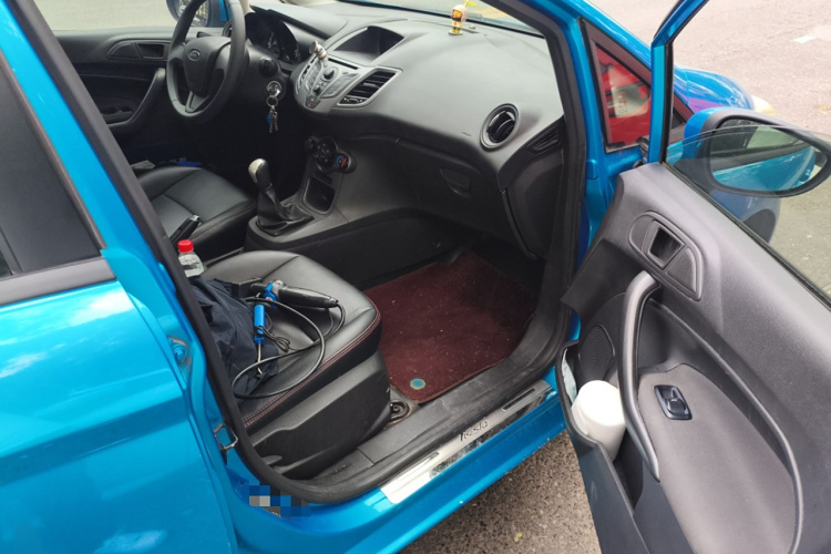 福特 嘉年华 2013款 三厢 1.5L 手动风尚型局部细节9005